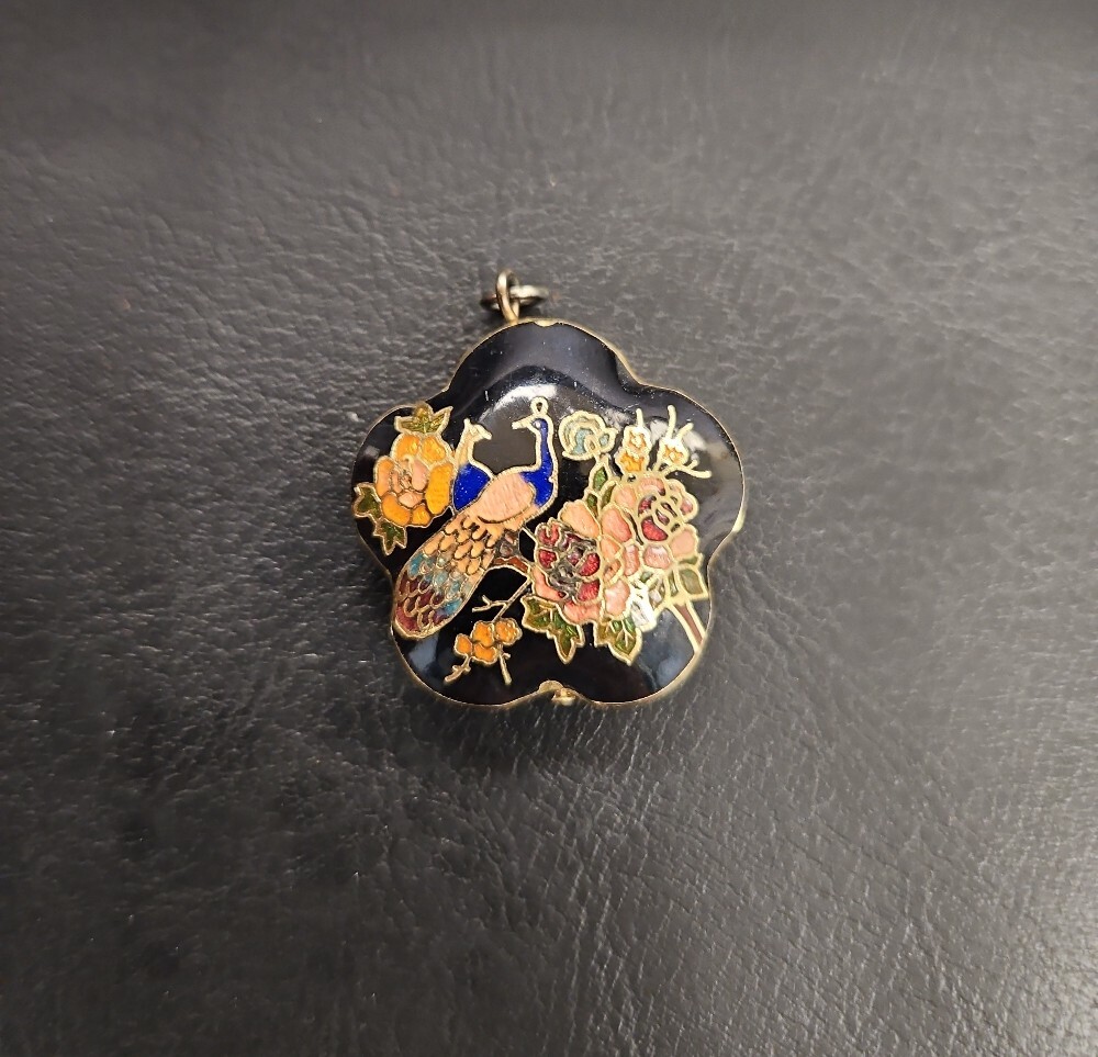 Vintage Cloisonne Enamel Peacock Pendant - Picture 4 of 7